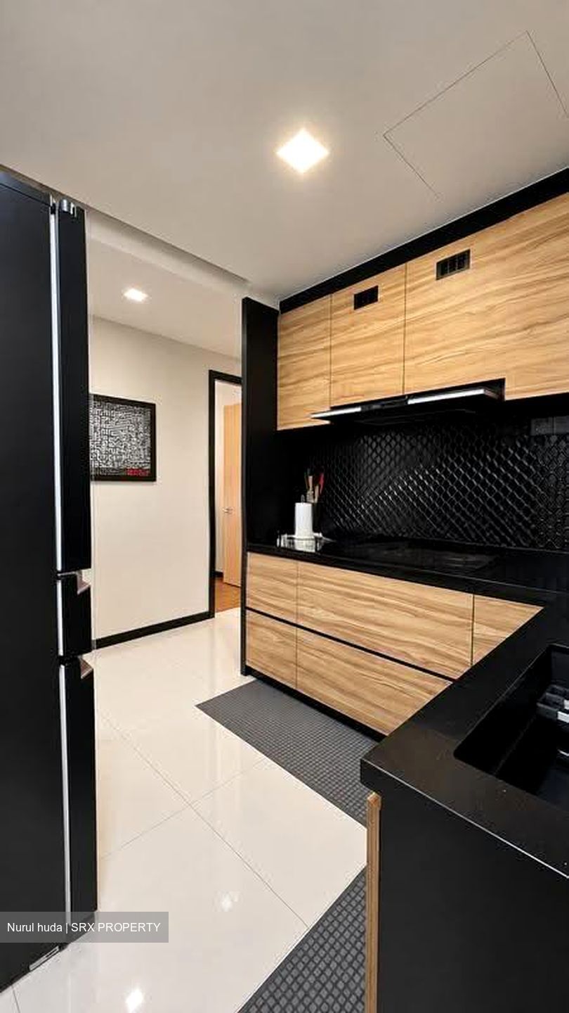 Waterview (D18), Condominium #614720121
